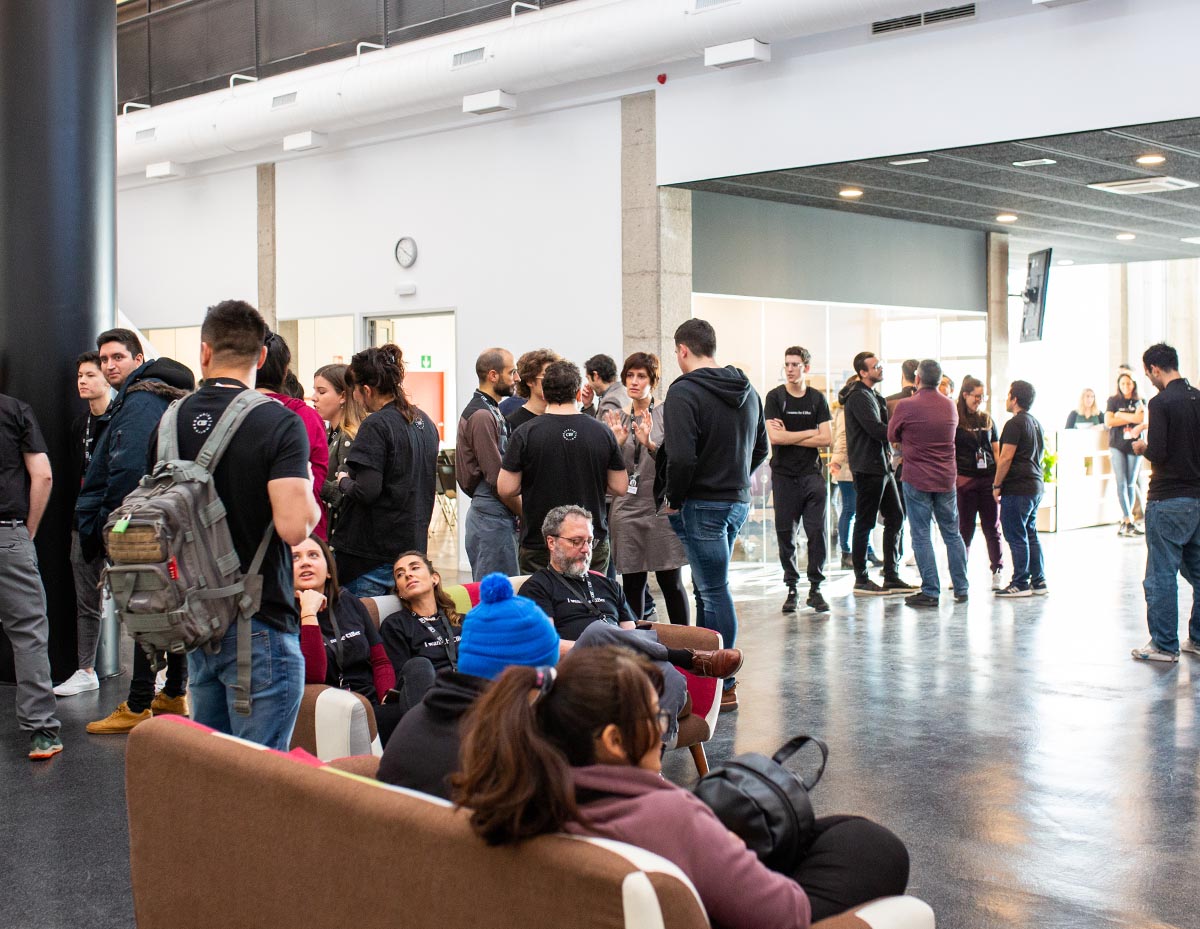 Atrio central del Culinary Institute of Barcelona.